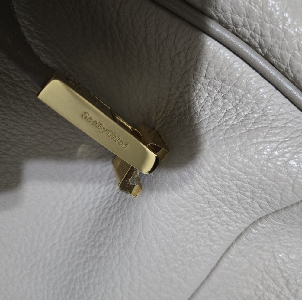 See By Chloe Large Bag - Picture 2 of 11